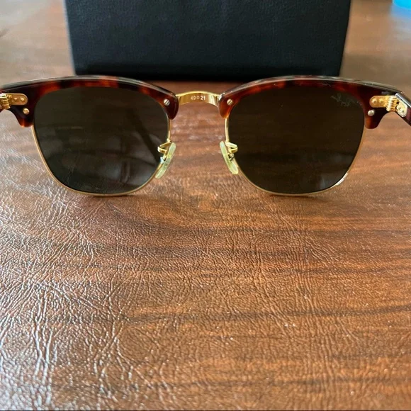 Ray-Ban - Clubmaster Sunglasses - Picture 5 of 14